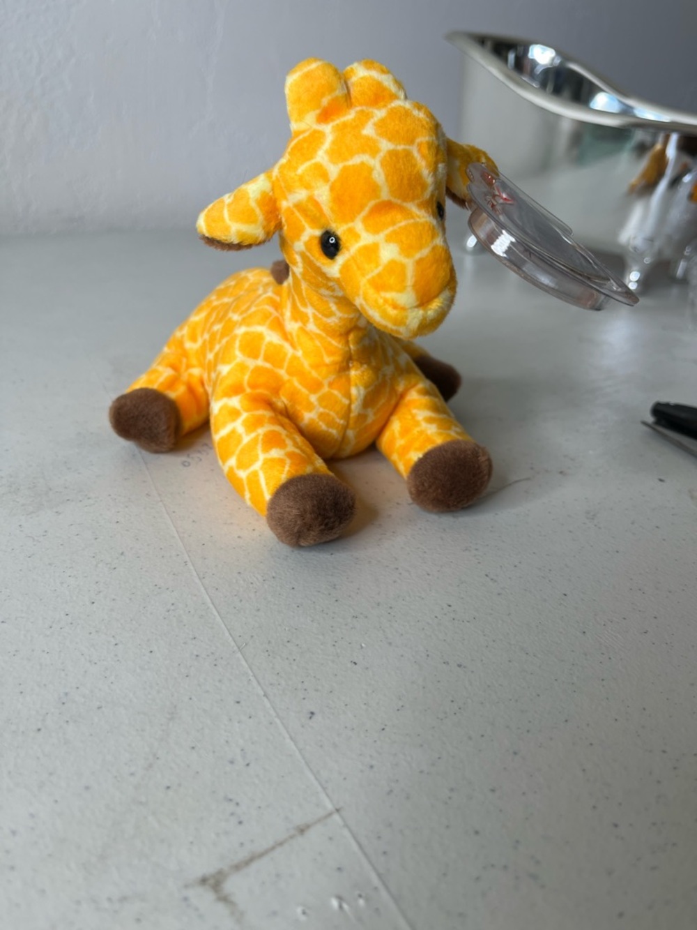 Ty “Twigs”Giraffe beanie baby 1995 PVC